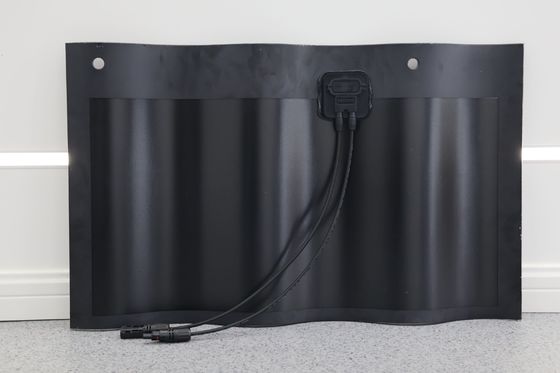 50W paneles solares curvos BIPV tejas de techo voltaje de cortocircuito 8.62A CE TUV certificado