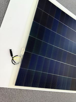 120W 580W paneles solares flexibles revestimiento ETFE personalizable para la durabilidad Rango de tolerancia de potencia 0-5W Paquete Peso bruto 9.100kg