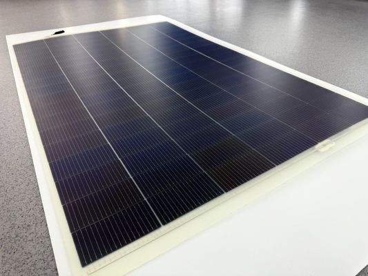 Eficiencia 330W Panel solar monocristalino flexible para módulos solares blandos y coeficiente máximo de temperatura de potencia -0,26%