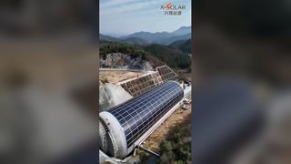 Estudio de caso: instalación de paneles solares en un techo curvo